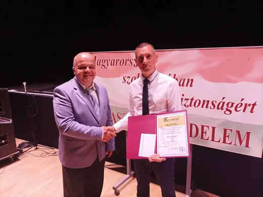 Önkormányzati elismerés Csiki Istvánnak, 1. kép