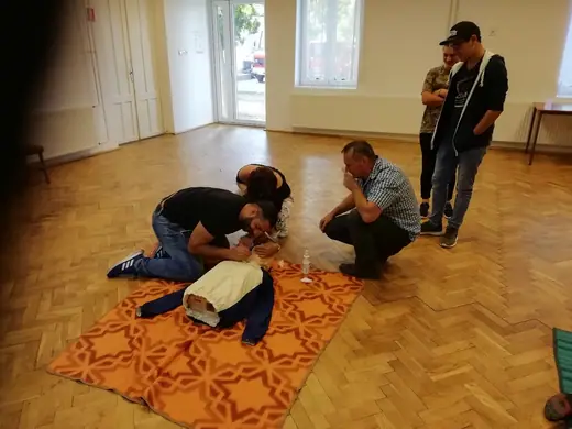 „Mi is legyünk védőszentek!”: ingyenes elsősegély-oktatás, 9. kép