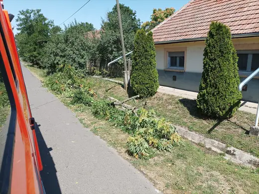 Viharkárok tizenkét helyszínen, 32. kép